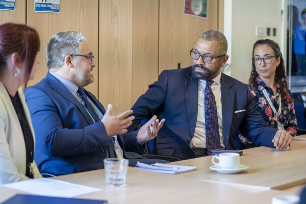 240520 james cleverly essex police college visit 30 002
